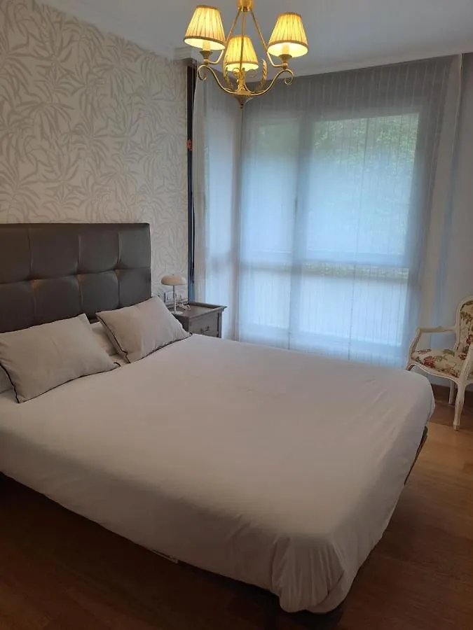 Apartamento En El Centro Con Garaje Directo. Bilbao 0*,  Španělsko